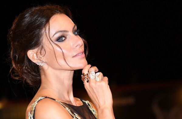 La belleza inunda el Festival de Cine de Venecia - Sputnik Mundo