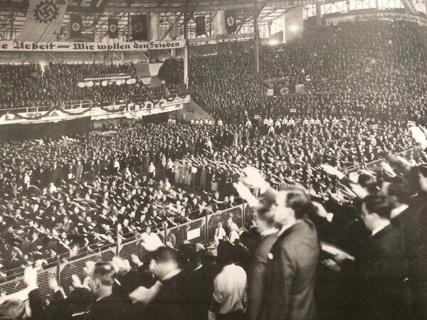 Acto nazi en el Luna Park, 10 de abril de 1938. Acto nazi en el Luna Park, 10 de abril de 1938. - Sputnik Mundo