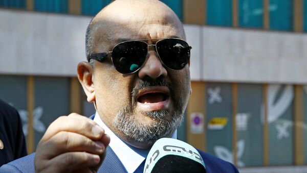 Jaled Yamani, ministro de Exteriores yemení y el jefe de la delegación de su país Jaled Yamani, ministro de Exteriores yemení y el jefe de la delegación de su país - Sputnik Mundo