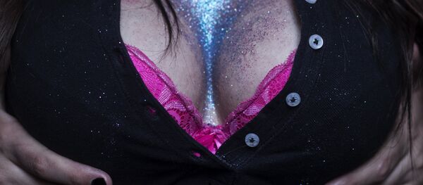 Senos (imagen referencial) - Sputnik Mundo