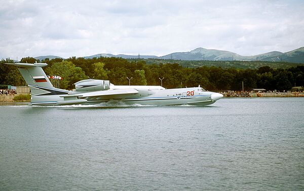 Avión anfibio antisubmarinos A-40 - Sputnik Mundo