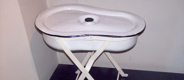 Bidet portátil de 1910 Bidet portátil de 1910 - Sputnik Mundo