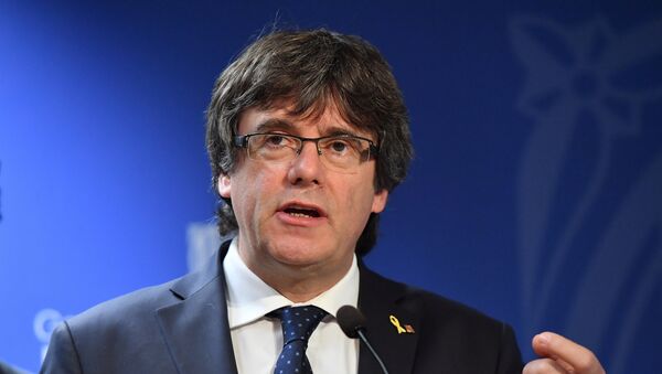 Carles Puigdemont, el expresidente catalán - Sputnik Mundo