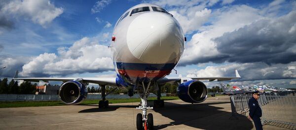 Avión de vigilancia ruso Tu-214ON Avión de vigilancia ruso Tu-214ON - Sputnik Mundo