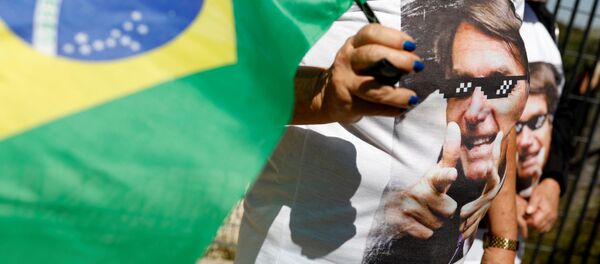 Partidarios del candidato Jair Bolsonaro - Sputnik Mundo