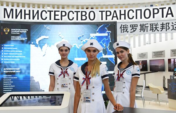 El Foro Económico Oriental, sin corbata: caviar y hospitalidad rusa - Sputnik Mundo