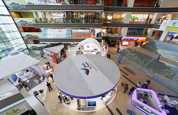 El Foro Económico Oriental, sin corbata: caviar y hospitalidad rusa - Sputnik Mundo