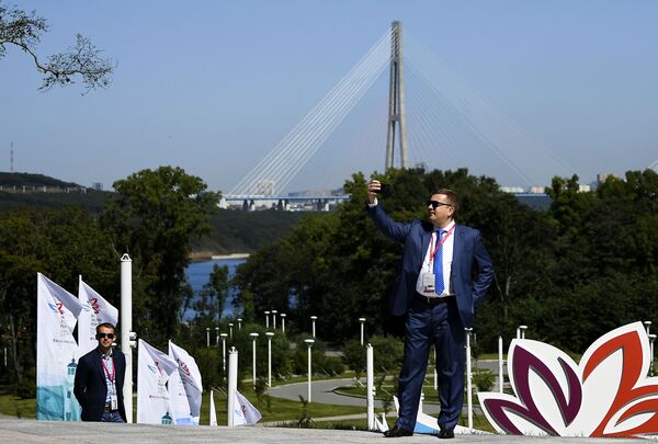 El Foro Económico Oriental, sin corbata: caviar y hospitalidad rusa - Sputnik Mundo