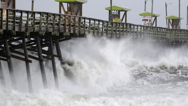 Huracán Florence en EEUU - Sputnik Mundo