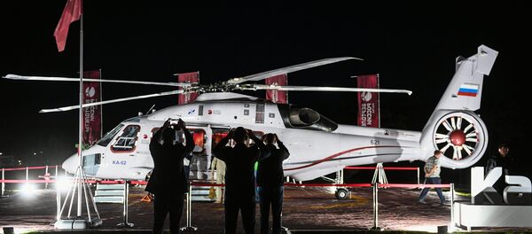 Helicóptero ruso Ka-62 en el Foro Económico Oriental 2018 - Sputnik Mundo