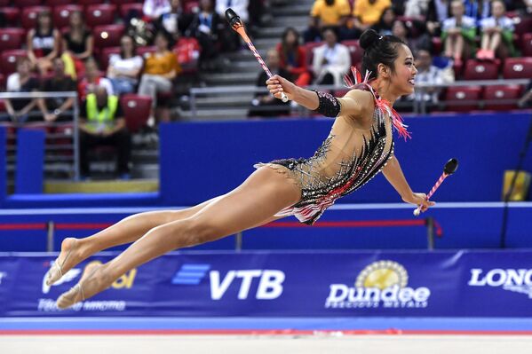 Laura Zeng (Estados Unidos) durante la final en Sofía. - Sputnik Mundo