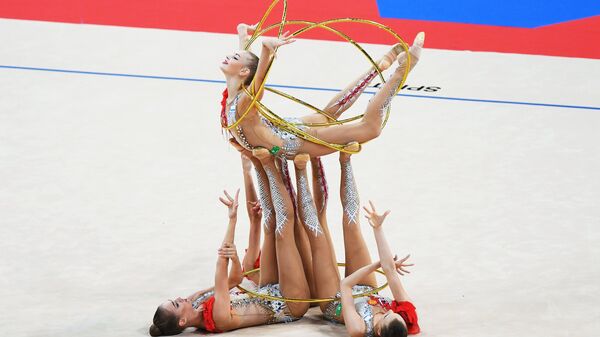 La selección nacional rusa compite en el Campeonato Mundial de Gimnasia Rítmica - Sputnik Mundo