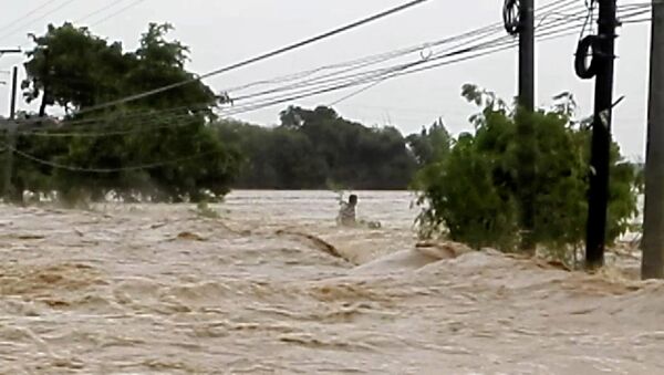 Tifón Mangkhut en Filipinas - Sputnik Mundo