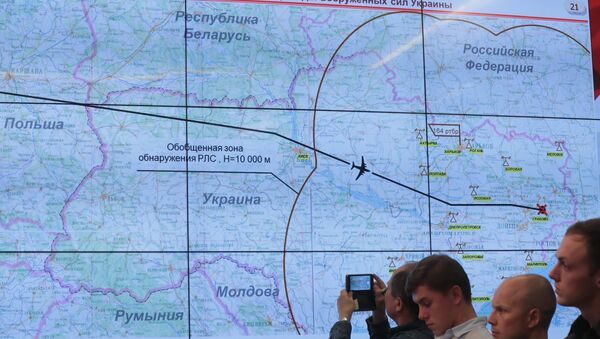 El Ministerio de Defensa de Rusia revela los datos sobre el misil que derribó MH17 - Sputnik Mundo