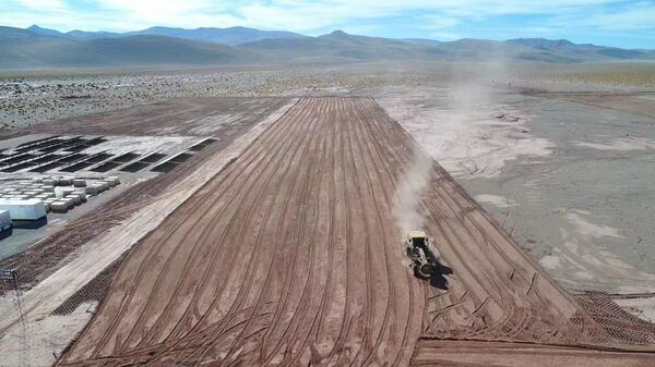 La radiación solar en la Puna argentina es de 2.500 kilowatts por metro cuadrado, sólo comparable con el desierto del Sahara - Sputnik Mundo