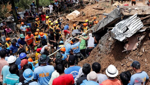 Las consecuencias del supertifón Mangkhut en Filipinas - Sputnik Mundo