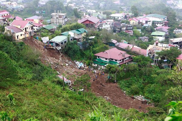 Alerta máxima: el supertifón Mangkhut causa estragos - Sputnik Mundo