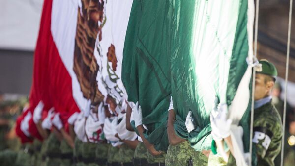 Ceremonia en memoria de las personas que perdieron la vida en el sismo en México - Sputnik Mundo