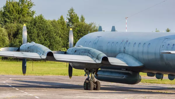 El avión ruso Il-20