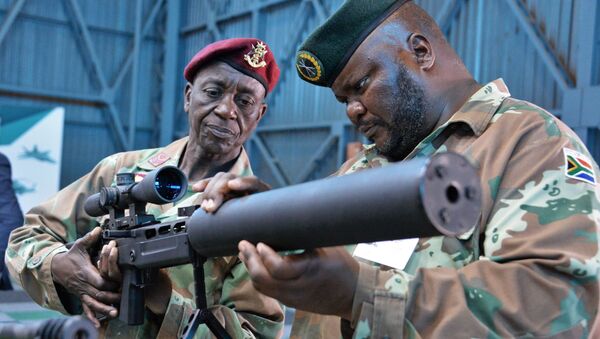 La feria internacional de armamento y material bélico Africa Aerospace & Defence - Sputnik Mundo