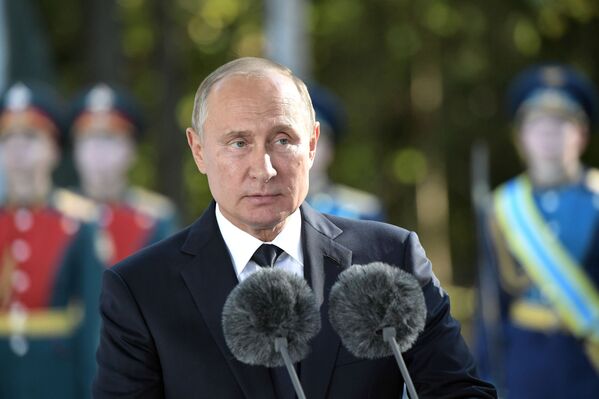 Ceremonia de colocación de la primera piedra de la iglesia principal de las Fuerzas Armadas de Rusia - Sputnik Mundo