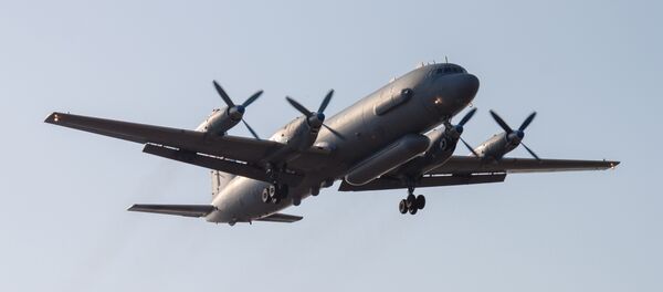 El avión ruso Il-20 (archivo) - Sputnik Mundo