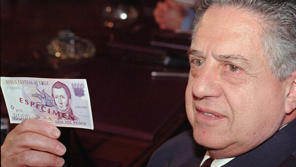 Presidente del Banco Central de Chile Carlos Massad Presidente del Banco Central de Chile Carlos Massad - Sputnik Mundo