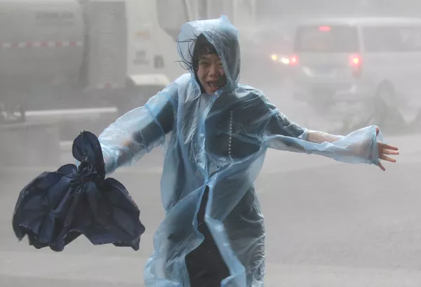 El devastador poderío del supertifón Mangkhut en China. El devastador poderío del supertifón Mangkhut en China. - Sputnik Mundo
