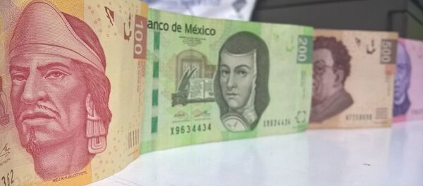 Pesos mexicanos - Sputnik Mundo