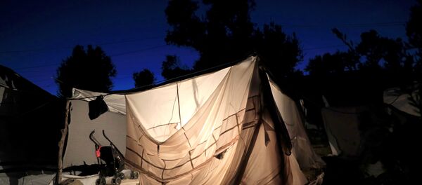 Campo de migrantes en Lesbos, Grecia Campo de migrantes en Lesbos, Grecia - Sputnik Mundo