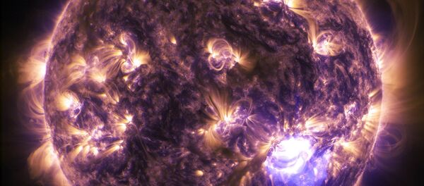 Una tormenta solar - Sputnik Mundo