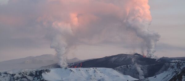 Volcanes en Islandia - Sputnik Mundo