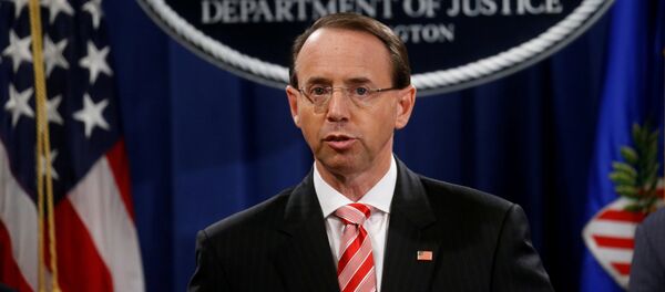 El vicefiscal general de EEUU, Rod Rosenstein - Sputnik Mundo