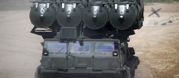 Sistema antiaéreo de largo alcance S-300V4 Sistema antiaéreo de largo alcance S-300V4 - Sputnik Mundo