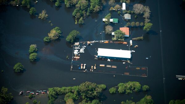 Consecuencias del huracán Florence en el estado de Carolina del Norte - Sputnik Mundo