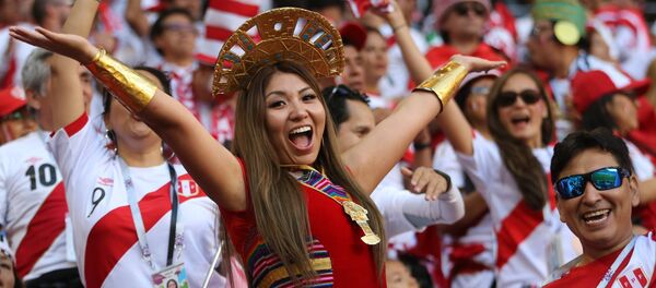 Los hinchas de Perú (archivo) - Sputnik Mundo