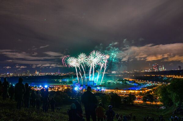 Así fue la ceremonia de clausura del festival Círculo de Luz en Moscú - Sputnik Mundo