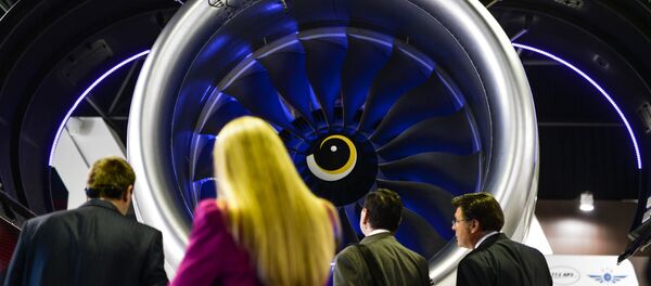 Motor PD-14 en el Salón Aeroespacial MAKS 2015 - Sputnik Mundo