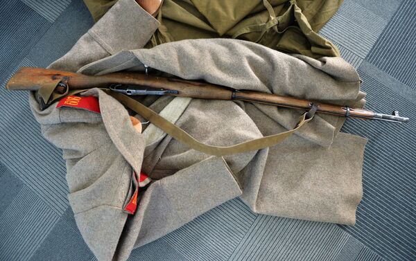 El fusil de cerrojo Mosin-Nagant fue incorporado al servicio de las Fuerzas Imperiales rusas en 1891 - Sputnik Mundo