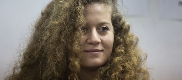 Ahed Tamimi, activista palestina Ahed Tamimi, activista palestina - Sputnik Mundo