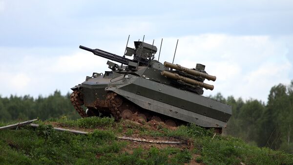 Tanque no tripulado Uran-9, archivo - Sputnik Mundo