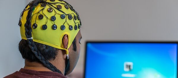 Electroencefalografía (ilustración) - Sputnik Mundo