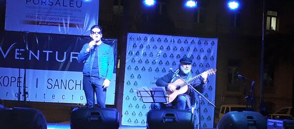 La inauguración de una escultura en homenaje a La cumparsita - Sputnik Mundo