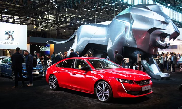 Coches no tripulados y carros de lego: las novedades del Salón del Automóvil de París Coches no tripulados y carros de lego: las novedades del Salón del Automóvil de París - Sputnik Mundo