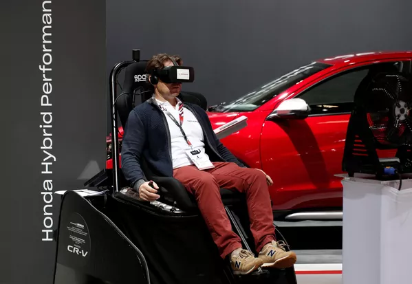 Coches no tripulados y carros de lego: las novedades del Salón del Automóvil de París Coches no tripulados y carros de lego: las novedades del Salón del Automóvil de París - Sputnik Mundo