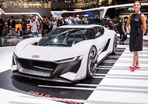 Coches no tripulados y carros de lego: las novedades del Salón del Automóvil de París Coches no tripulados y carros de lego: las novedades del Salón del Automóvil de París - Sputnik Mundo