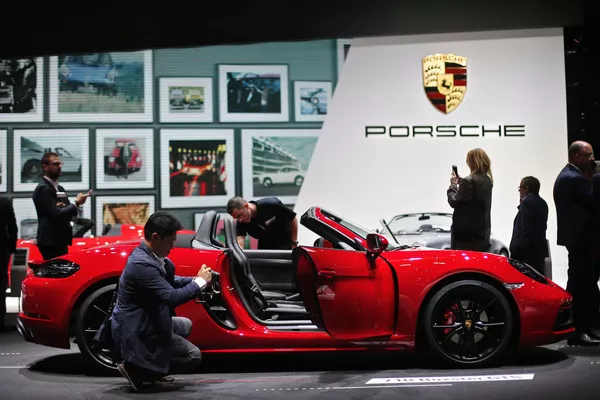 Coches no tripulados y carros de lego: las novedades del Salón del Automóvil de París Coches no tripulados y carros de lego: las novedades del Salón del Automóvil de París - Sputnik Mundo