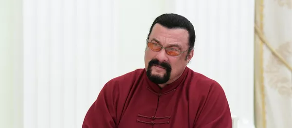 Steven Seagal - Sputnik Mundo