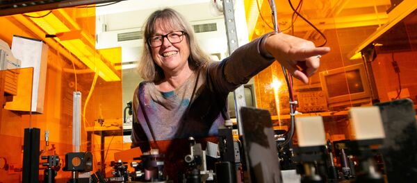 Donna Strickland - Sputnik Mundo