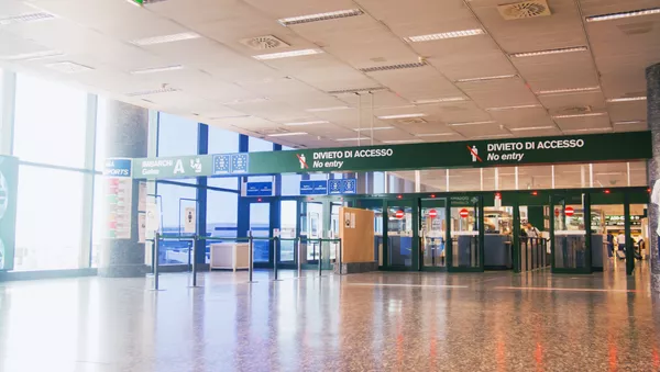 El aeropuerto Fiumicino en Italia